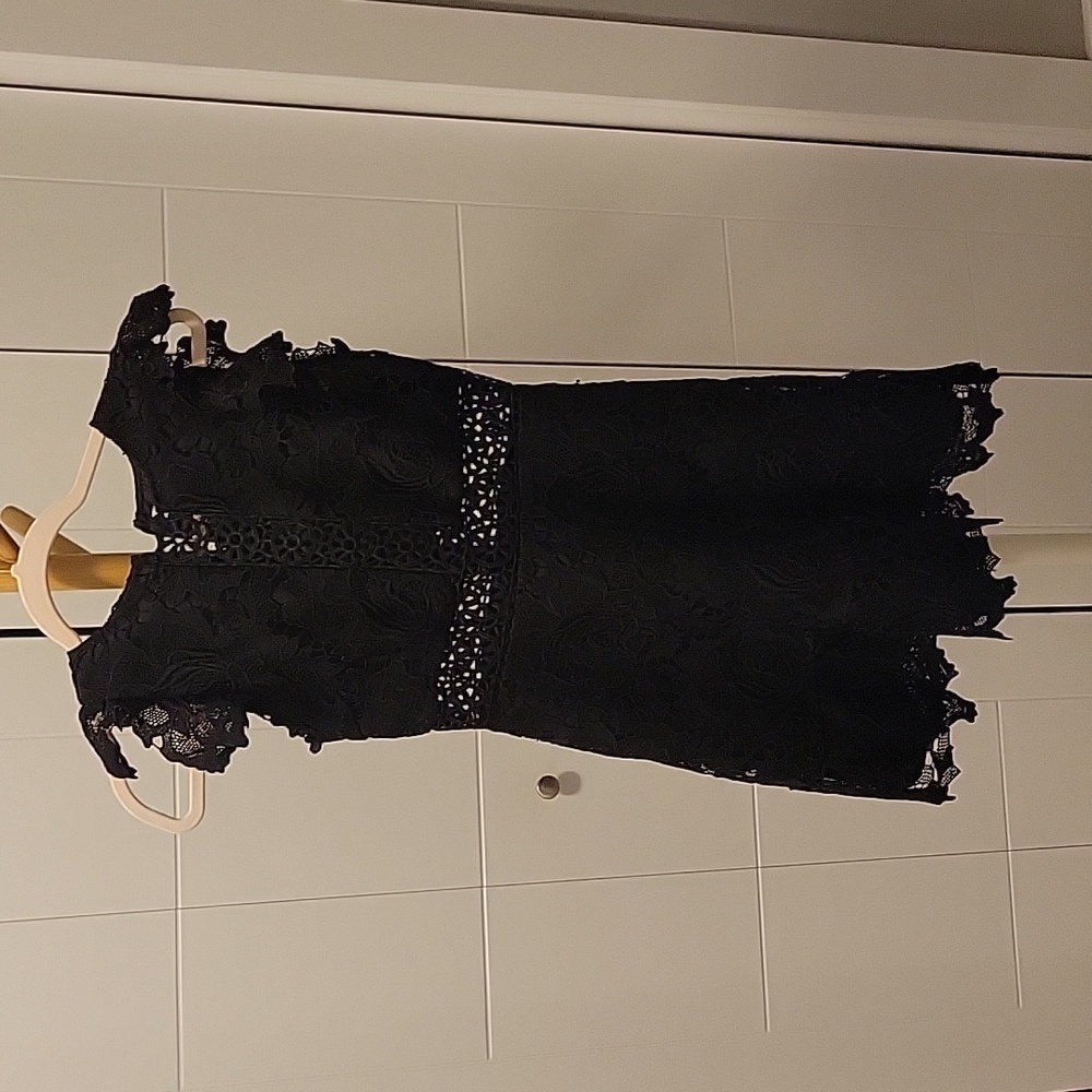 BB Dakota dress
